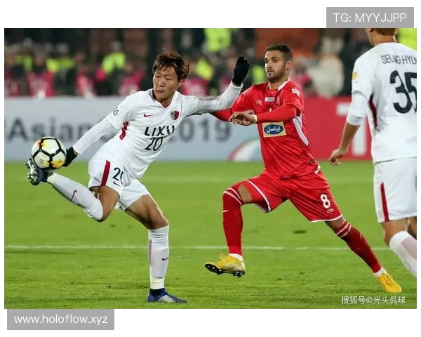 日本国奥前锋山田枫喜结束租借重返京都不死鸟助力球队新赛季征程